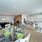 Apartment Rooftop 6 Pers, 2 Sdb Avec Terrasse *