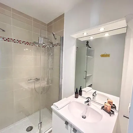 Apartmán Rooftop 6 Pers, 2 Sdb Avec Terrasse Remeš