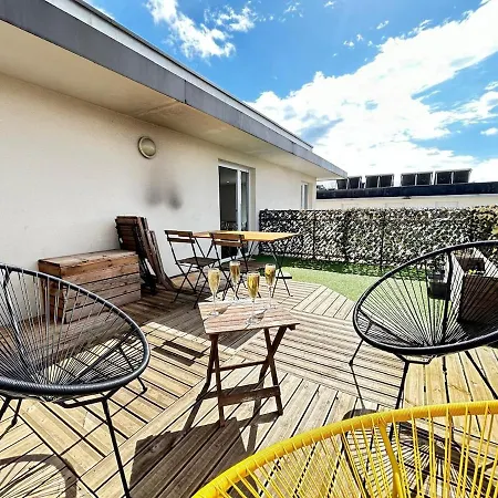 Rooftop 6 Pers, 2 Sdb Avec Terrasse * Reims