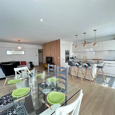 Apartmán Rooftop 6 Pers, 2 Sdb Avec Terrasse *
