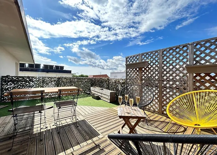 Rooftop 6 Pers, 2 Sdb Avec Terrasse * Reims